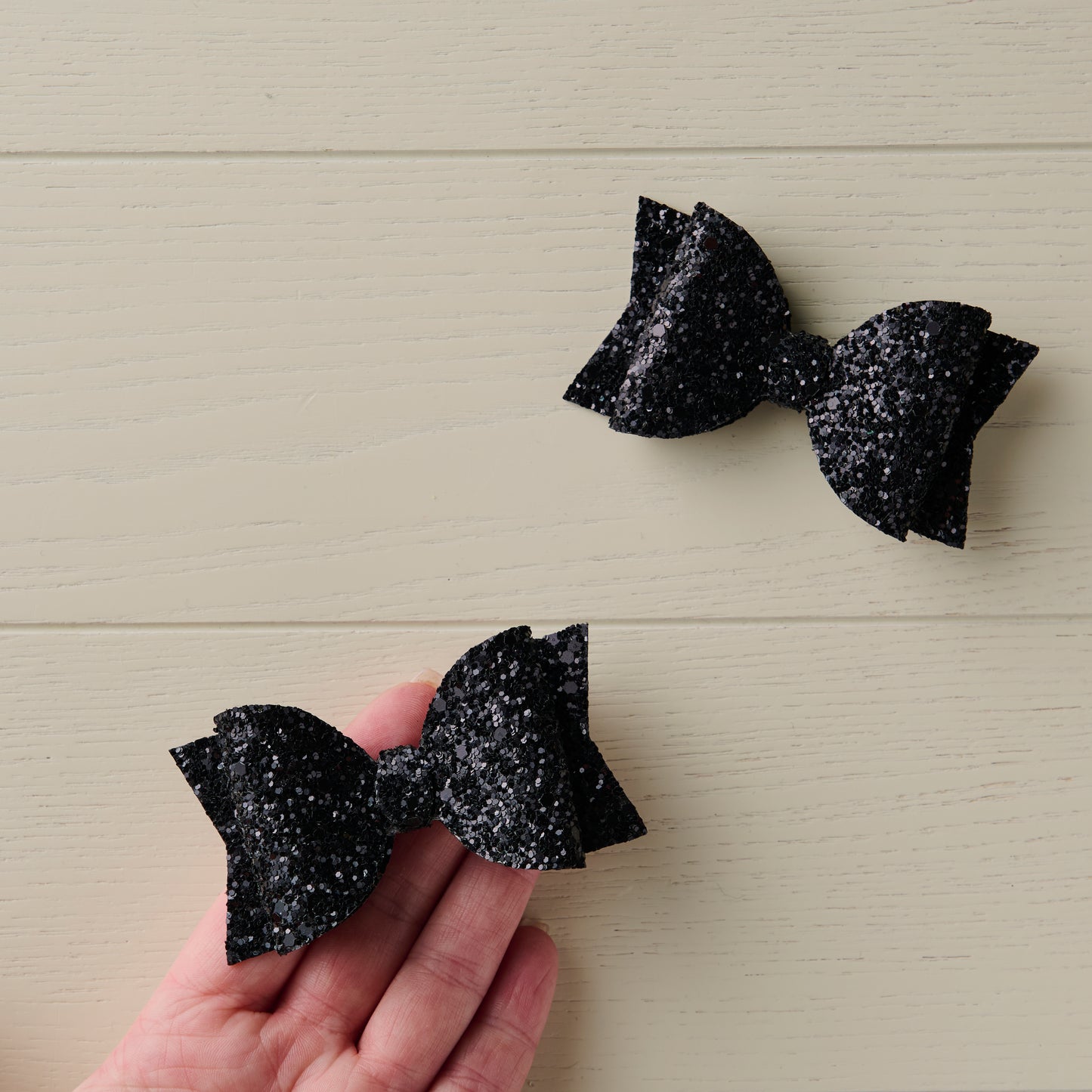 2pcs Black Jazz Glitter 3" Hair Bows