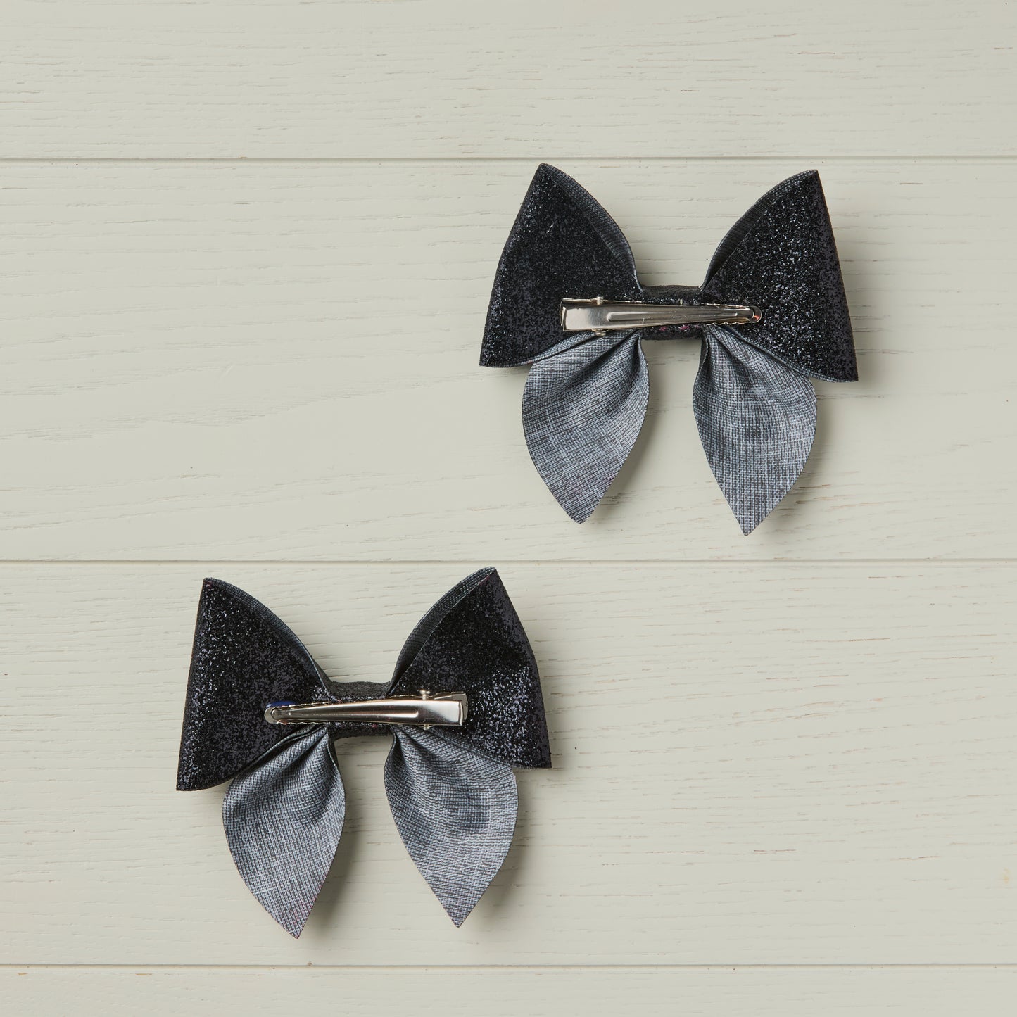 2Jet Black Glitter Hair Bows