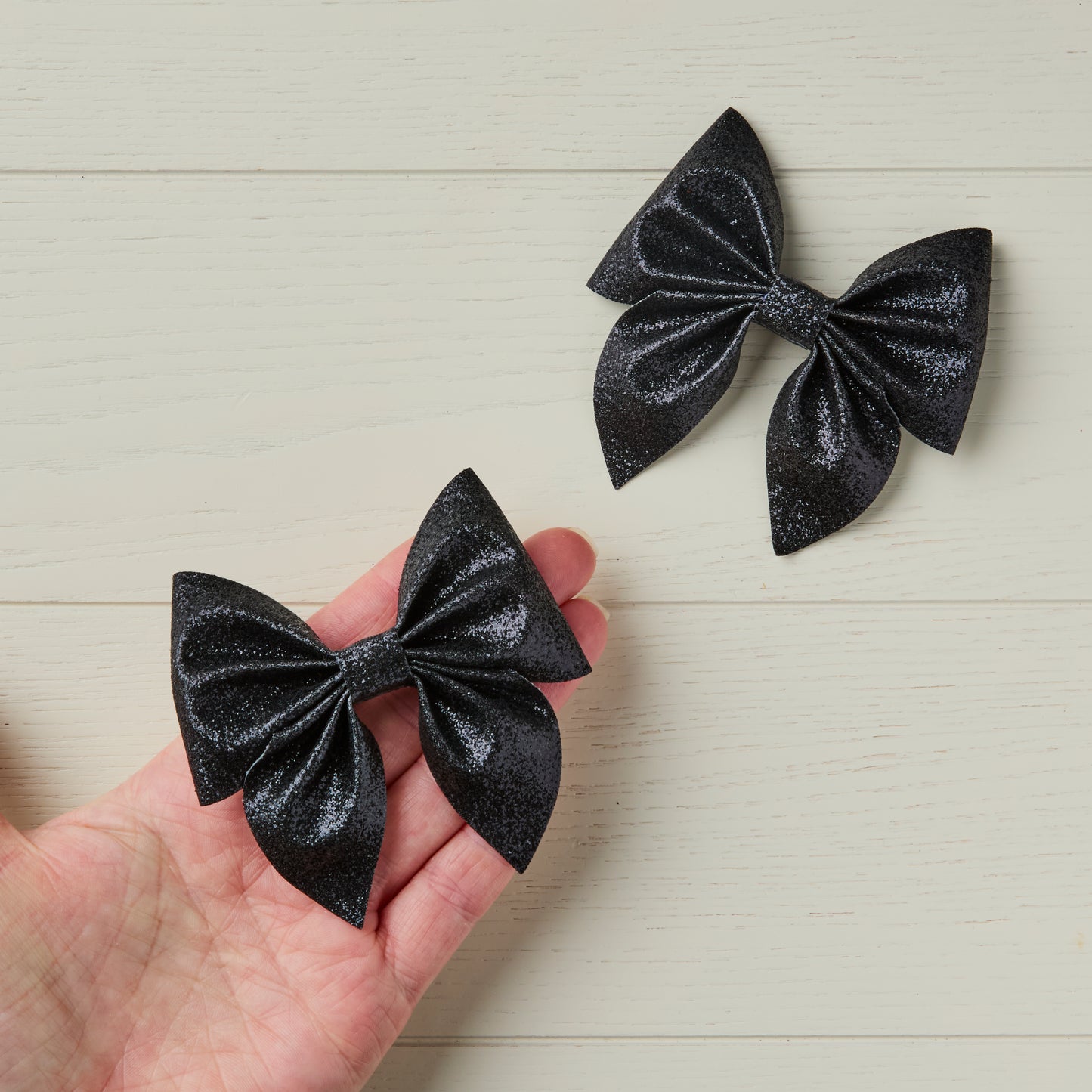 2Jet Black Glitter Hair Bows