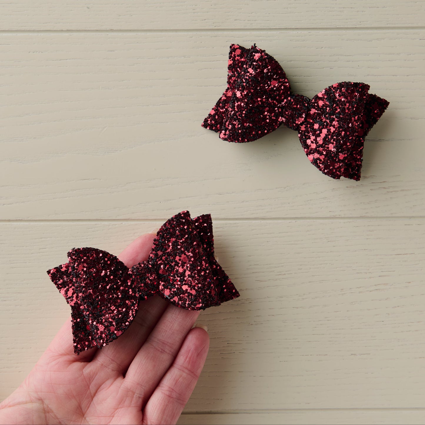 2pcs Burgundy Jazz Glitter 3" Hair Bows